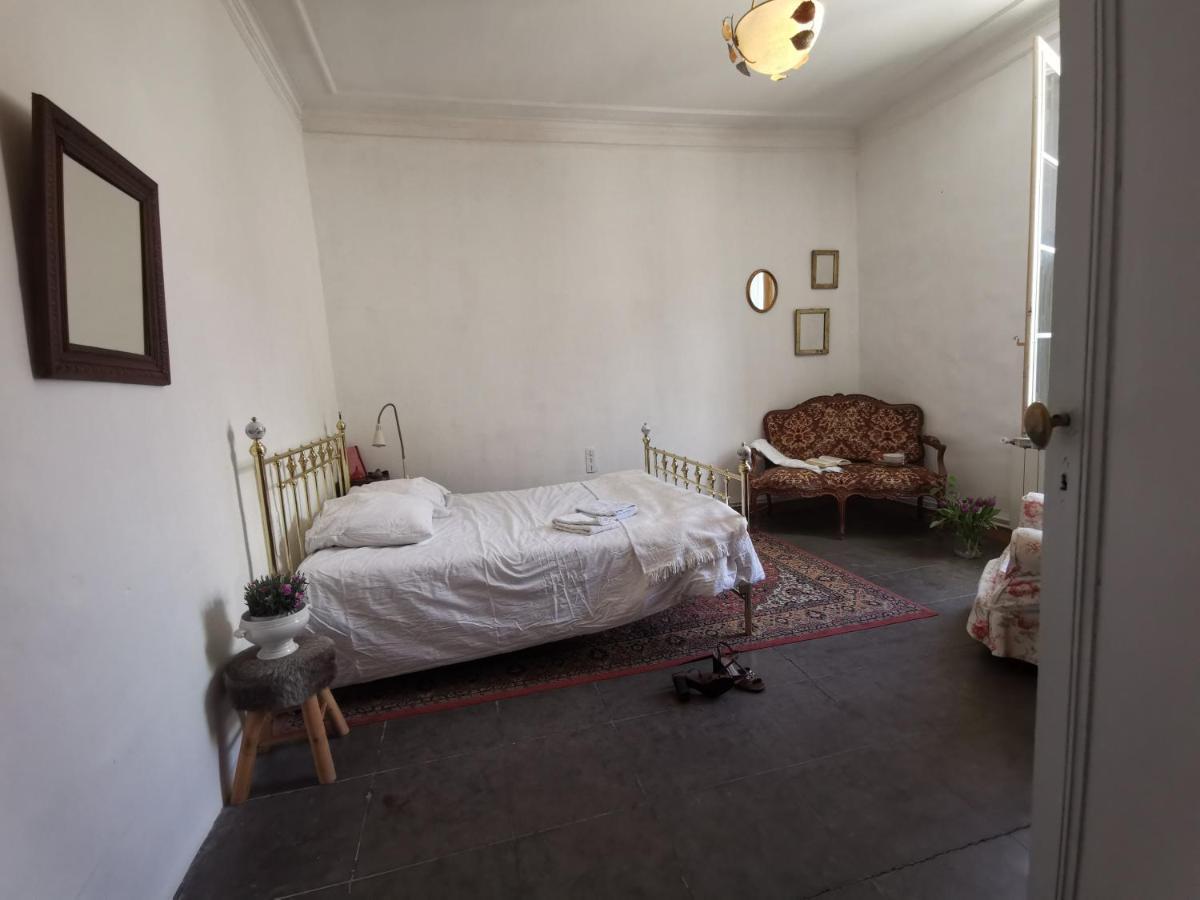 Vergèze La Taniere 16 Couchages 빌라 외부 사진