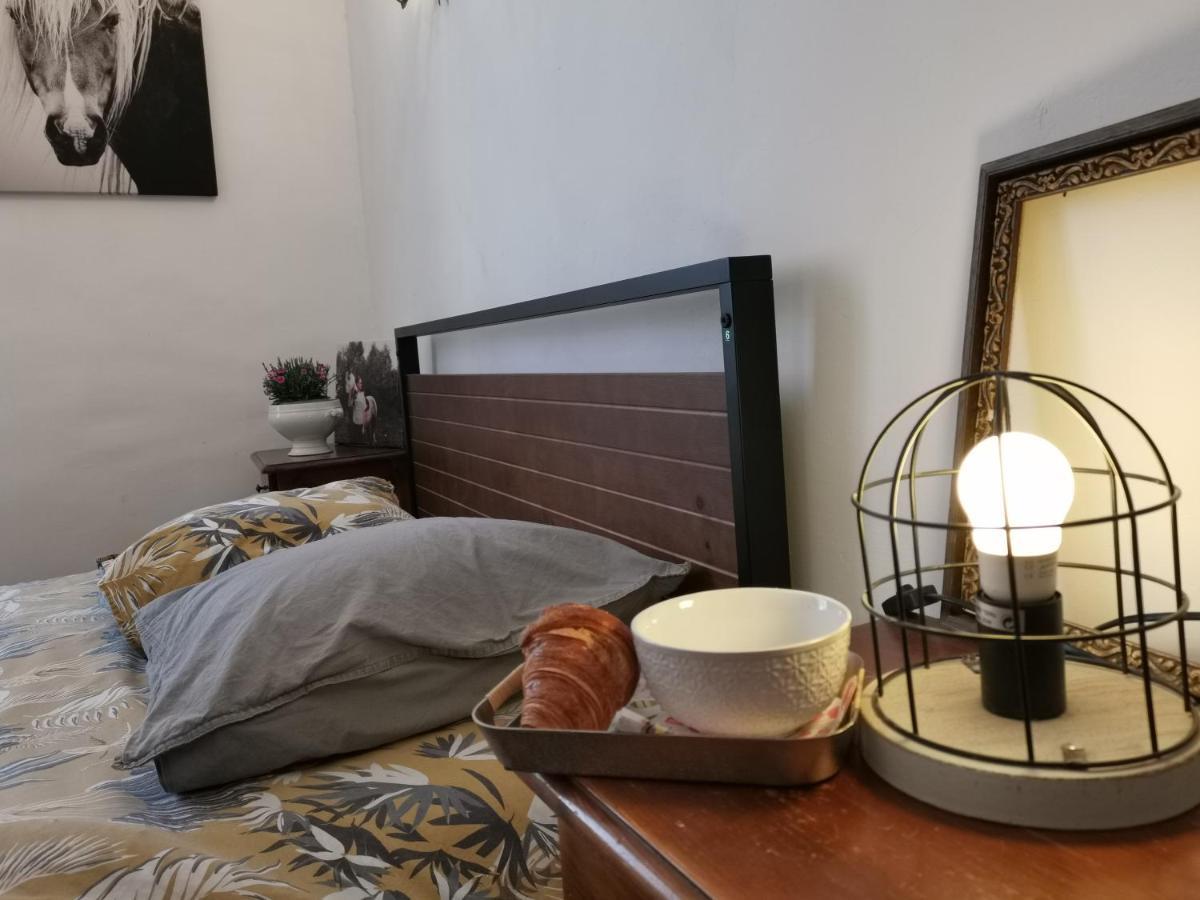 Vergèze La Taniere 16 Couchages 빌라 외부 사진